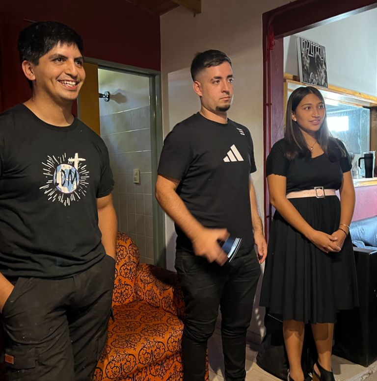 El equipo de LDM en plena grabación en estudio